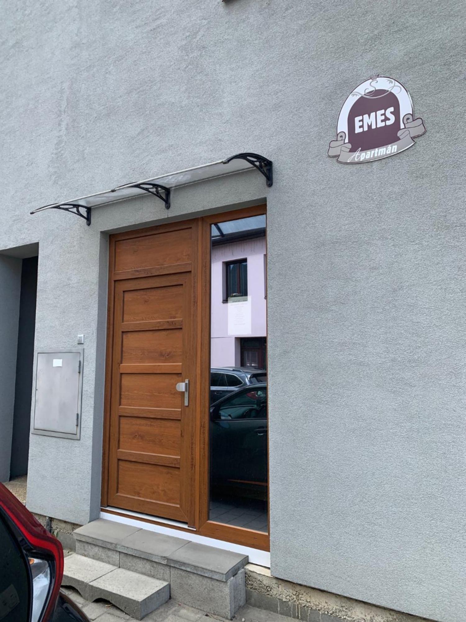 Apartman Emes S Terasou Kieżmark Zewnętrze zdjęcie